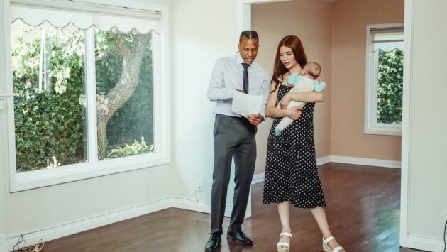 homeowner talking to agent